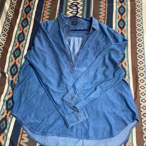 Denim sz XL super comfortable long sleeve blouse
